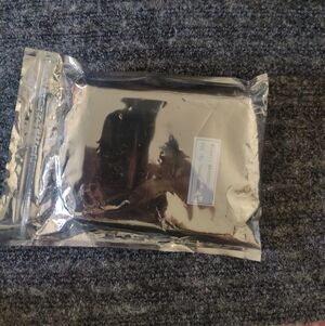 Vehicle center console wireless charging module